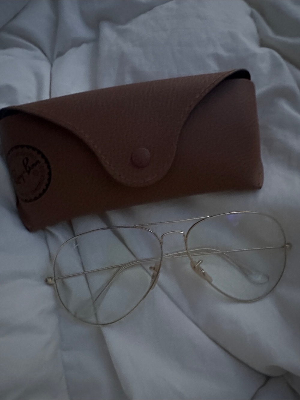 Ray-Ban Gold Aviator Glasses with Brown Case